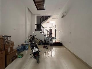 Bán nhà 5 tầng đường phạm tuấn tài, phân lô ô tô tránh, kinh doanh đỉnh cao, 40m, nhỉnh 14 tỷ