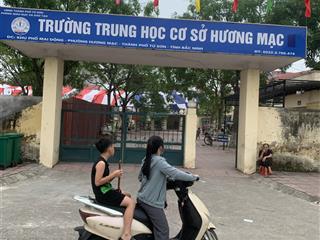 Kim thiều  từ sơn  bắc ninh cc cần bán nhà 3t. lô góc 105m2 mt 7,3m ngõ 2 thoáng ôtô quay đầu