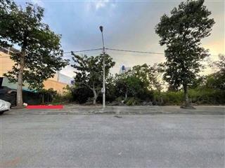 Chính chủ bán đất xã bình đông, tp.gò công, dt 100m2 .giá 600tr.