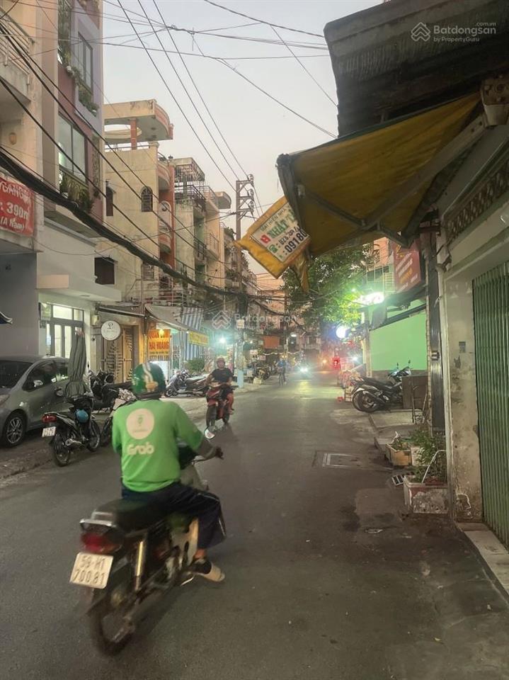 Rất gấp hẻm nhựa 6m tô hiến thành nhà 5 tầng kiên cố 8pn 58m2 sổ vuông a4 10,8 tỷ