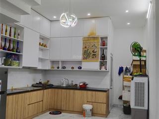 Hạ giá 600 triệu bán nhanh nhà view sông kiệt ôtô đường nguyễn chí thanh thoáng mát, phù hợp an cư