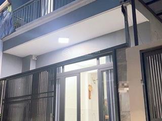 Nhà đẹp trệt lầu, hẻm xe hơi, 1 pn dưới, 2pn trên, trung tâm phước long b.
