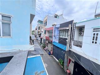 Cần bán căn nhà 1trệt 1lầu, đường 102  lã xuân oai  tăng nhơn phú a  q9