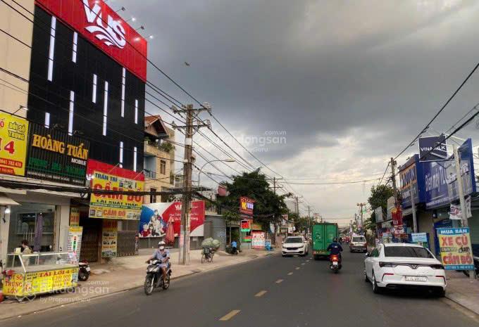 Bán nhà 2 mặt tiền lê văn việt, hiệp phú, thủ đức, 910 m2 đất, đang cho thuê 470 triệu, giá 165 tỷ