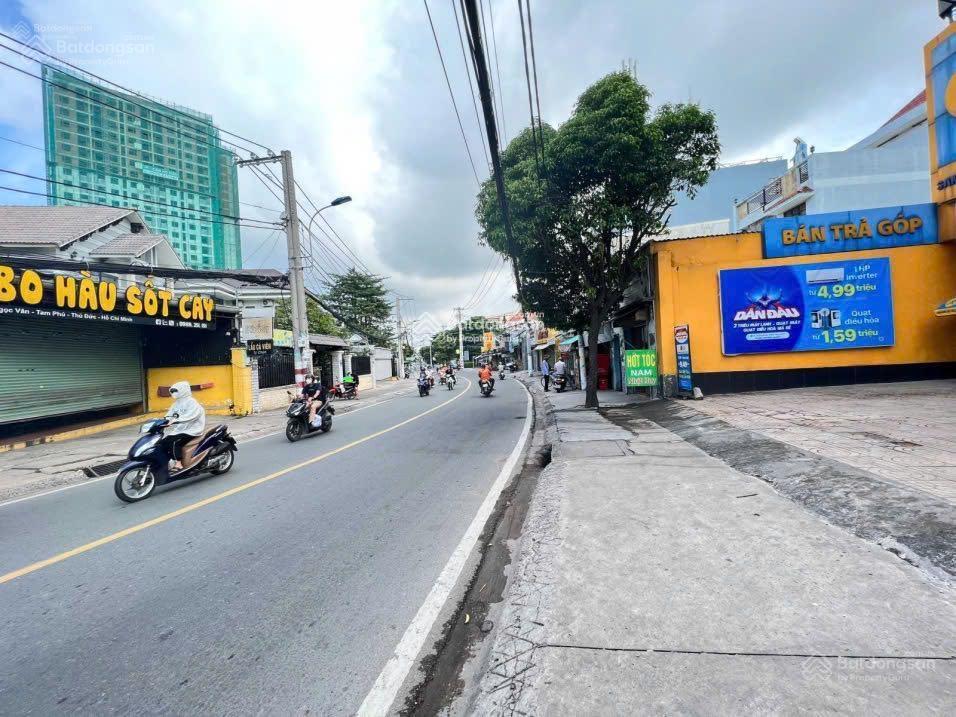 Chính chủ bán gấp nhà mt 542 tô ngọc vân  ngay phạm văn đồng,thủ đức,dt 377m2, giá 49 tỷ ,hhgt 1%