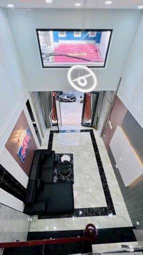 Nhà đẹp chủ cần ra nhanh bớt lộc trần huy liệu  p15  phú nhuận 3t950/ 64,6m2 (sổ riêng chính chủ)