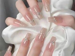 Cần sang nhượng tiệm nails mi doanh thu tốt.