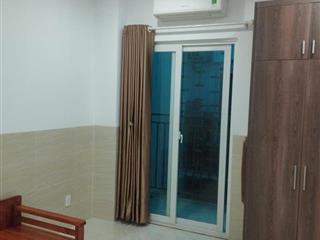 Cho thuê phòng trọ view đẹp tại Tôn Thất Thuyết, Q4, HCM, DT 20m2, giá 4tr/tháng