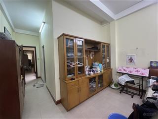 Bán nhà quận 8, bến bình đông, mặt tiền lớn, 5pn, view sông