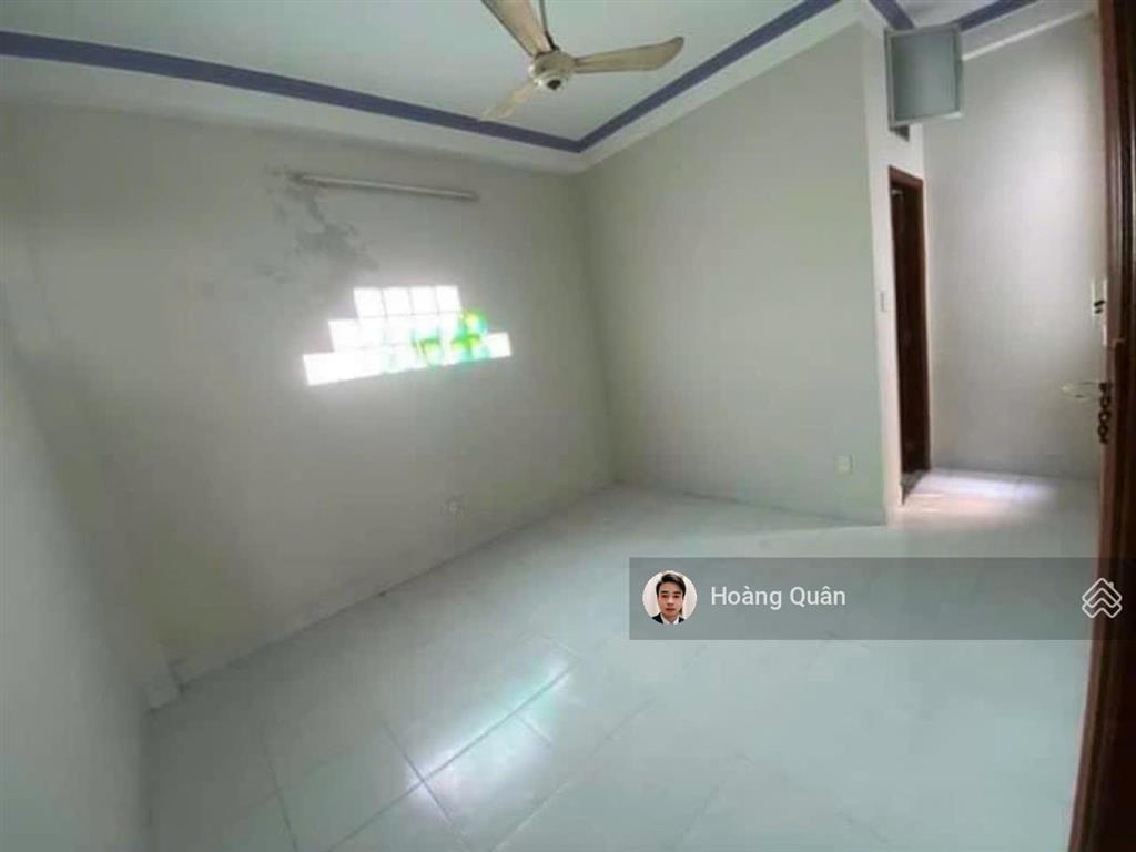 Chỉ một căn duy nhất! bán đất tặng nhà 3 lầu cực đẹp  hẻm xe hơi quay đầu, trung tâm gò vấp