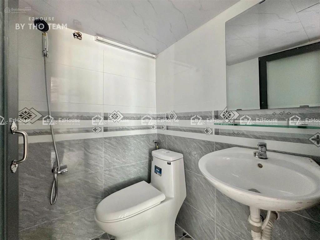 Cho thuê phòng trọ ngay nguyễn sơn đại học công thương