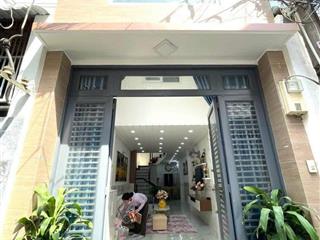Chú tư cần bán gấp căn nhà nguyễn văn lượng hẻm lớn 5m, 55m2, sổ do tôi đứng tên.