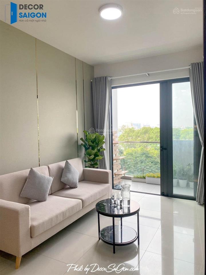 Bán gấp căn hộ emerald view công viên + sân bóng 2pn2wc,71m2,full nt , giá 4ty400tr