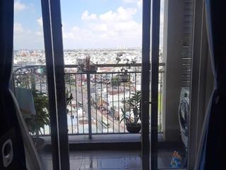 Bán căn hộ chung cư b1 trường sa lầu 10, 2 phòng ngủ