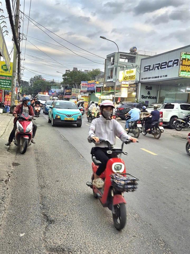 Duy nhất căn mặt tiền vị trí cực sung.khu vực hiếm có nhà bán. sát ngã tư. vị trí kd đa ngành nghề