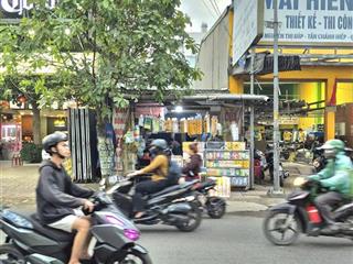 Mặt tiền vị trí cực sung.khu vực hiếm có nhà bán. sát ngã tư. công viên 1,7ha đang khởi công.