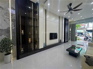 Chủ cần bán căn nhà 3 tầng mt trưng nữ vương sát nguyễn hữu thọ  nhà mới sắn vào ở