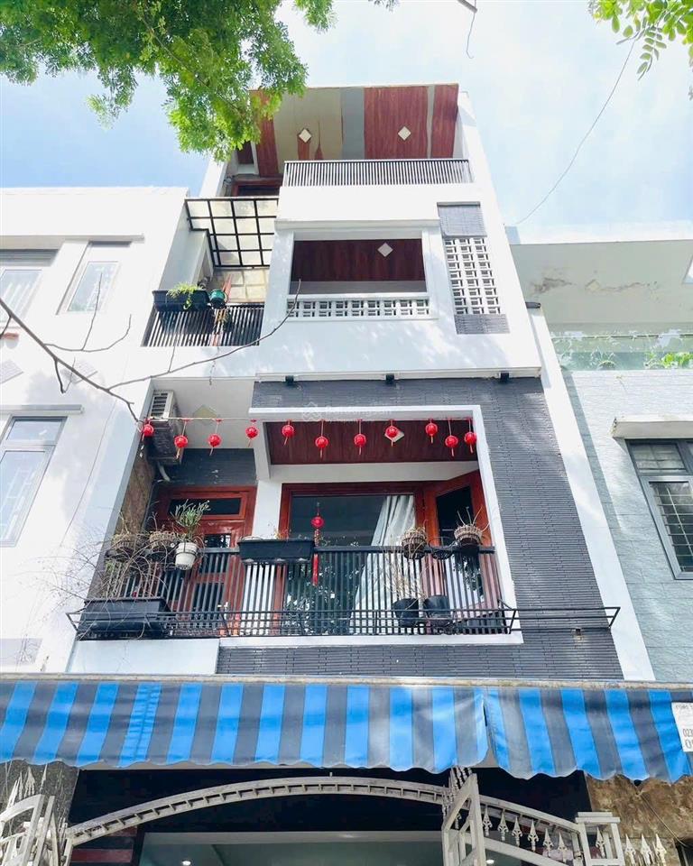 Nhà mặt tiền kinh dương vương, 4 tầng đường 15m, đối diện trường học kd đỉnh