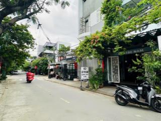 Ngôi nhà mặt tiền 3 tầng giá rẻ , tiện ích đầy đủ , ngay trung tâm thanh khê , đường trần xuân lê