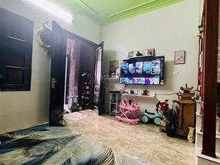 Bán nhà hoàng hoa thám  ba đình  gần phố  30m ra ô tô  giá 7 tỷ  45m2  gần trường, gần chợ