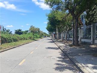 Bán nhà mặt tiền kinh doanh  90m2  view sông, lưu hữu phước, q8, 4.5x20m, 5.7 tỷ thương lượng