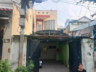 Xe hơi ngủ trong nhà, gần cư xá bùi minh trực, p5, q8, 4.3x25.5m, 2 tầng, hoàn công đủ, 7.x tỷ
