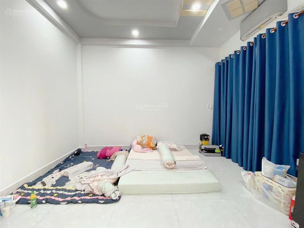 Nhà hẻm 141 tám danh p4 q8, 4.8x9.4m, 3 tầng hoàn công đủ, không lộ giới, không quy hoạch, 6.8 tỷ