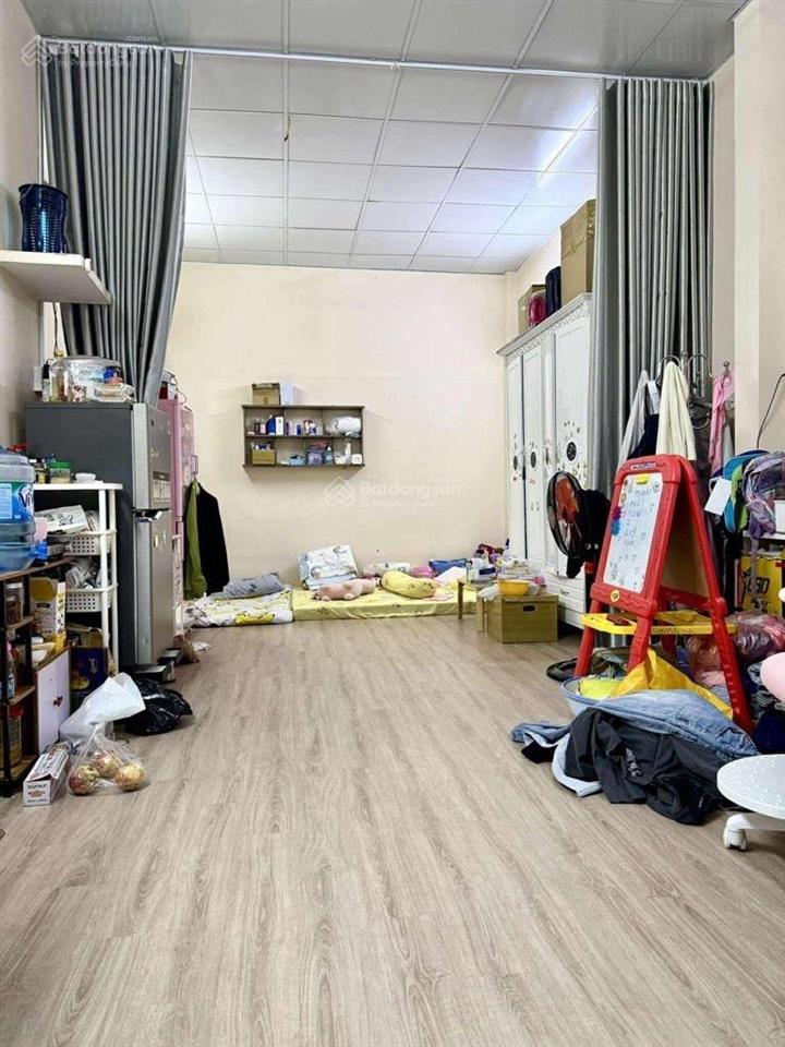 Nguyễn trãi, q5 giáp q1  2 tầng  56m2  ngang khủng hơn 6m... 7.99 tỷ