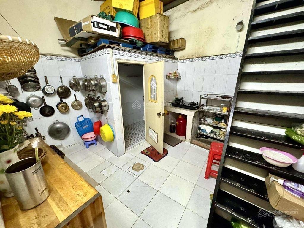 Nguyễn trãi, q5 giáp q1  2 tầng  56m2  ngang khủng hơn 6m... 7.99 tỷ