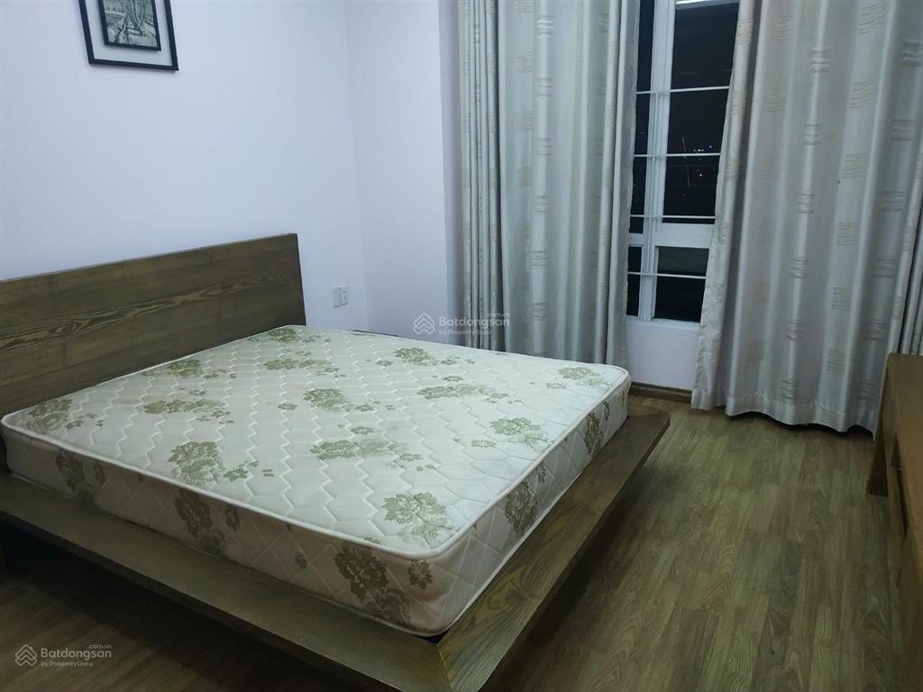 Cho thuê căn hộ khải hoàn 120m2, 3pn, 2wc  chính chủ, giá 13 triệu/tháng