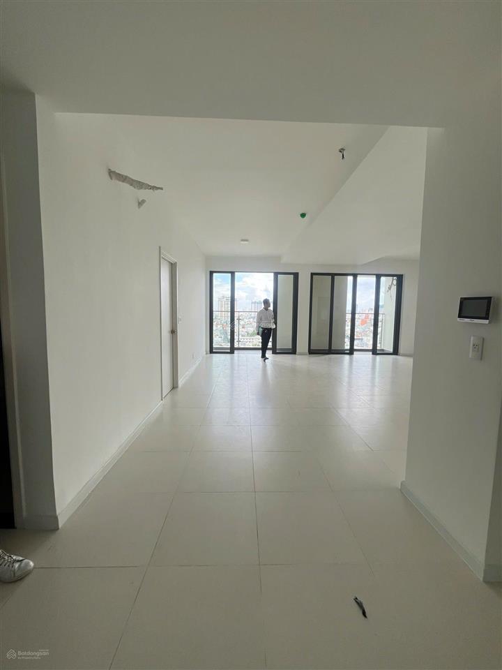 Căn hộ góc 152m² không gian sang trọng cho giới tinh hoa