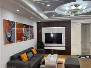 4.85 tỷ. tòa ct1c tp giao lưu sát phạm văn đồng. slot gửi ô tô dt 90m  3 ngủ  2 wc, 2 ban công.