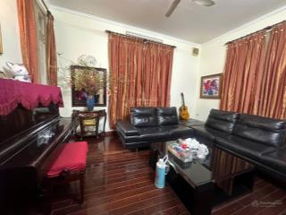 Biệt thự nhóm 3 hàng chuối 146m2 4tầng mt5m giá sốc 39 tỷ vị trí kim cương 0986 829 ***
