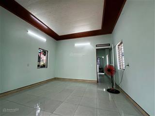 Bán nhà cấp 4 tặng luôn lô đất 97.7 m2