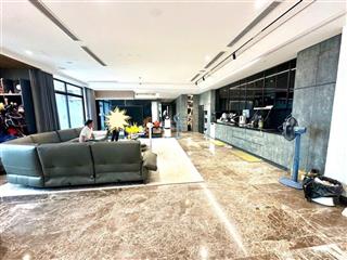 Bán chung cư cao cấp ở đống đa, đẹp, ở ngay, có 3 xuất đỗ xe ô tô, 301 m2, nhỉnh 59 tỷ