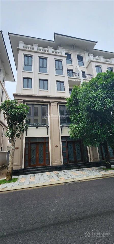 Duy nhất căn thời đại 18 đằng sau nhà là công viên chủ nhà bán rẻ