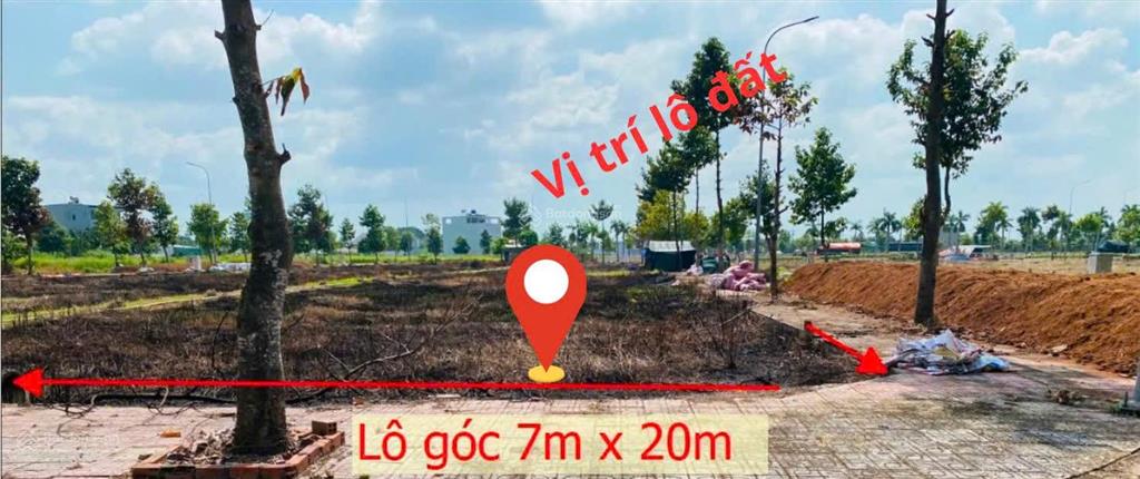 (nguồn kín) cắt lỗ 400tr bán lô góc full thổ cư ngang 7 dài 20m, 2 mặt tiền giá 1,87 tỷ (100%)