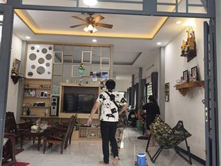 Bán nhà ngay cạnh chung cư happy one 1t1l 100m2 5x20 100m thẳng tới ql13 nhà mới đúc thật shr 2tỷ5