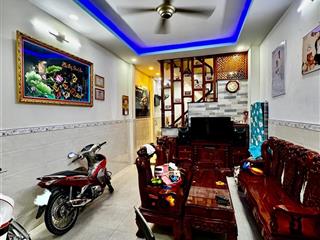 Chính chủ chào bán nhà ngay ubnd quân 12, 3 tỷ 1 cho căn nhà 51m2 1t1l 3pn 2wc, đường bt 5m thoáng.