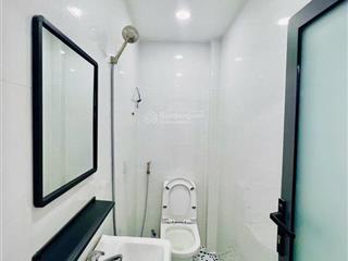 Sổ vuông không lộ giới không quy hoạch  giá 5tỷ2 thương lượng  chủ cần bán gấp