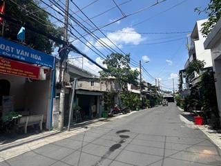 Nhà cấp 4  đường trước nhà 6m  diện tích 3,8 x 17  giá 9tỷ thương lượng  không lộ giới đẹp