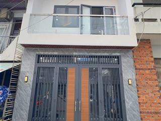 Cần bán gấp nhà sát chợ bình chánh 100m2 có sổ hồng riêng