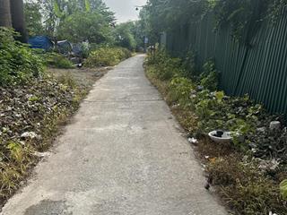 Bán căn 50m2 giá chỉ hơn 1 tỷ, giáp trục đường lớn ô tô tải tránh nhau