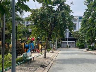 Bán gấp biệt thự liền kề 5 tầng tại mizuki park, 11,8 tỷ, 100m2, bình chánh, hcm