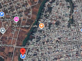 Nhà riêng 140m² (đất ở đô thị 100% thổ cư), 1 phòng khách, 2 phòng ngủ, bếp, ngay phố