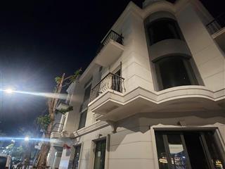 Cho thuê nhà mặt phố vinhomes dragon bay, 30 triệu, 500m2, giá tốt, chính chủ, hạ long, quảng ninh