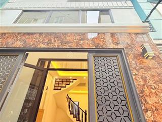 Siêu phẩm xuân đỉnh  xuân tảo dt 40m2  6 tầng  thang máy  ô tô đỗ cách 2 nhà, 9 tỷ