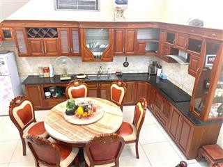 BÁN NHÀ NGÔ GIA TỰ - LONG BIÊN 

Vị trí: Nhà nằm trên trục Ngô Gia Tự – trung tâm