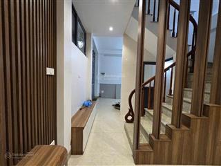 Bán nhà đường trường chinh ngay gần ngã 4 sở 35m2 5 tầng + mặt tiền 7m chỉ 7 tỷ