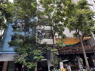 Bán nhà mặt công viên trần quang diệu , mặt tiền 7,5m , dt 120m2 , xây building 89 tầng